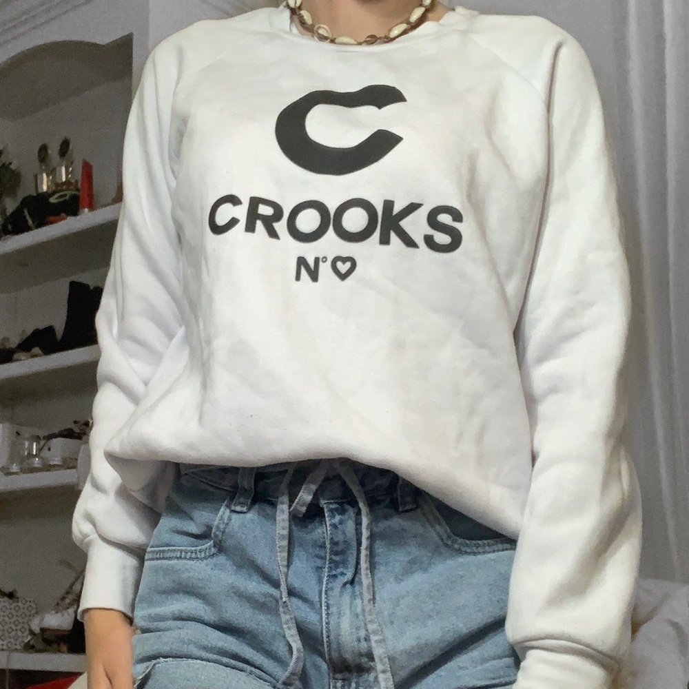 Crooks & castle crew neck